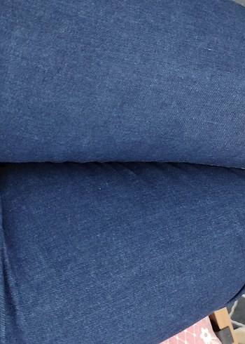 Kadın Parlak Mavi Kemerli Dar Kesim Jean - Görsel 3