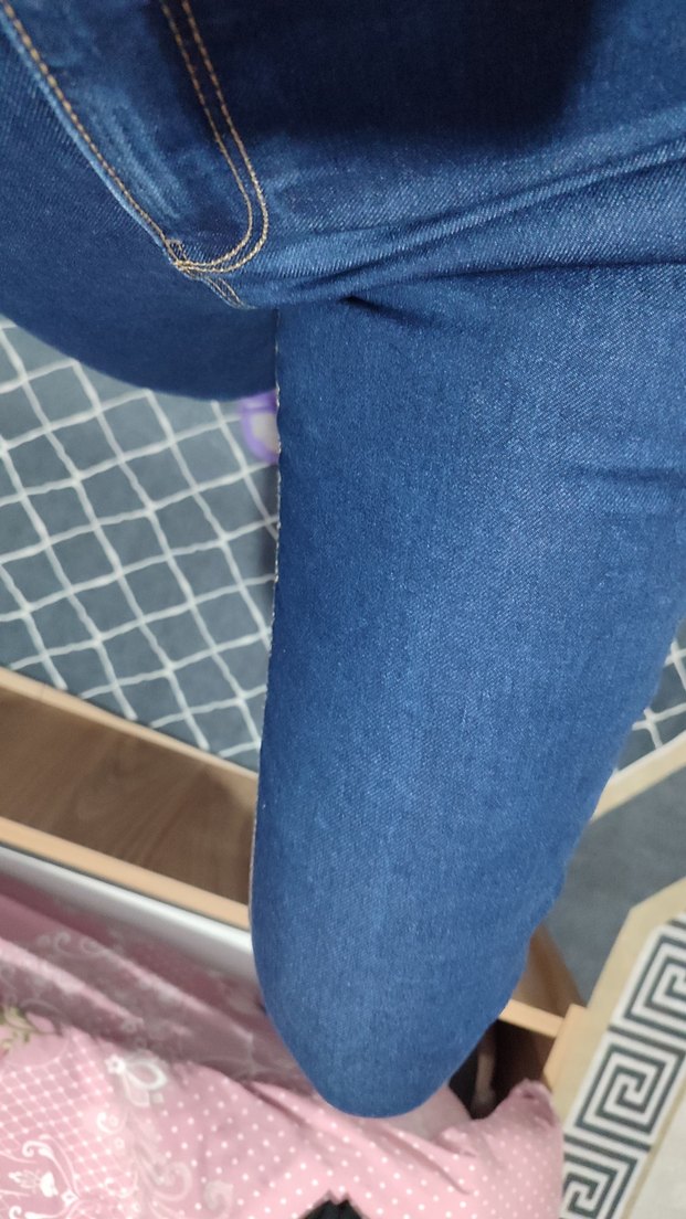 Kadın Parlak Mavi Kemerli Dar Kesim Jean - Görsel 2