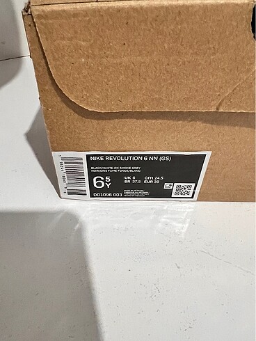 39 Beden siyah Renk Nike spor ayakkabı