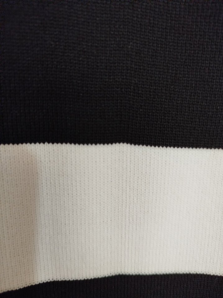 Çizgili Siyah Beyaz Kolsuz Kadın Atlet - Görsel 2