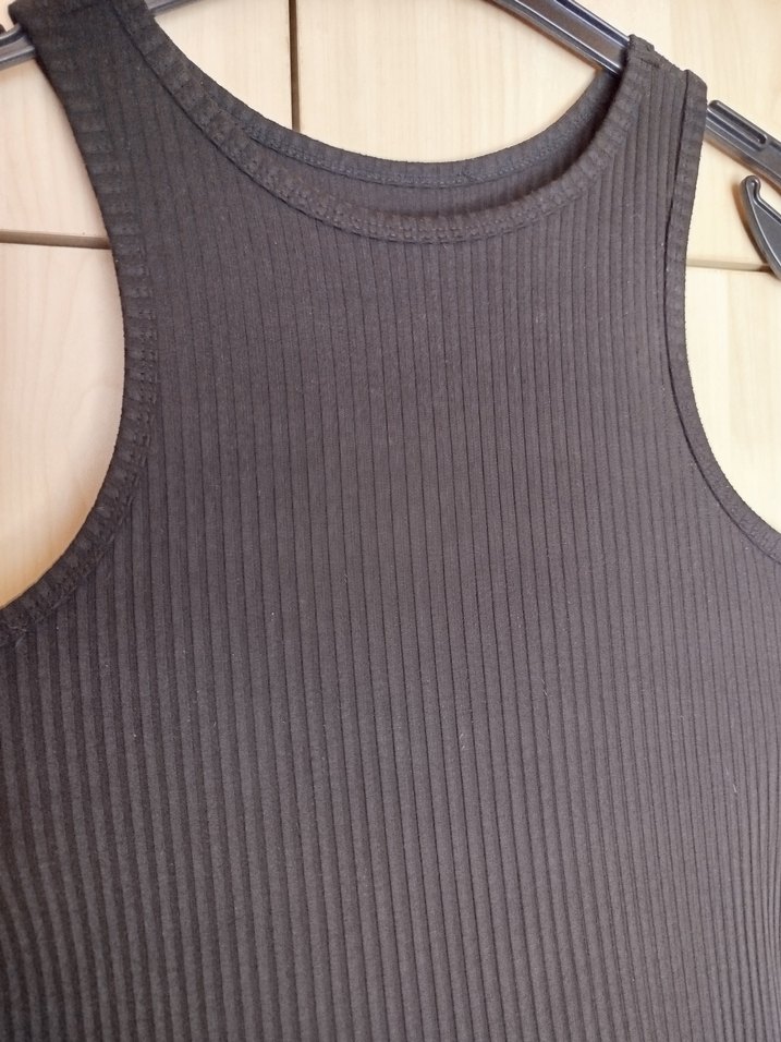 Siyah Fitilli Yüksek Yakalı Kadın Atlet - Görsel 4