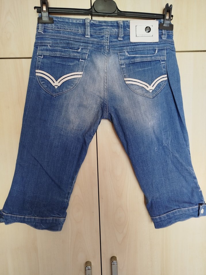 Kadın Mavi Kemerli Denim Kapri - Görsel 2