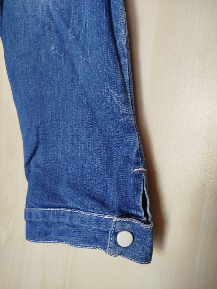 Kadın Mavi Kemerli Denim Kapri - Görsel 4