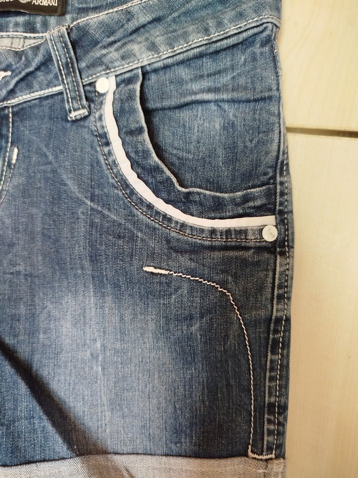 Emporio Armani Kadın Lacivert Mini Denim Şort - Görsel 4