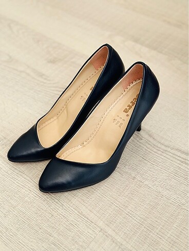 37 Beden lacivert Renk Stiletto