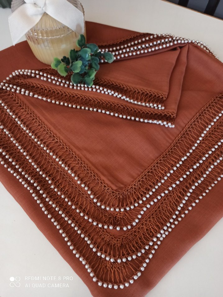 reyan tarçın rengi inci boncuklu özenle hazırlanmıştır - Görsel 4