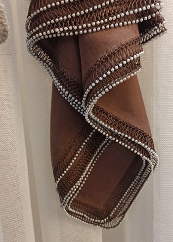 Boncuk İşlemeli cenk karamel rengi yazma - Görsel 3