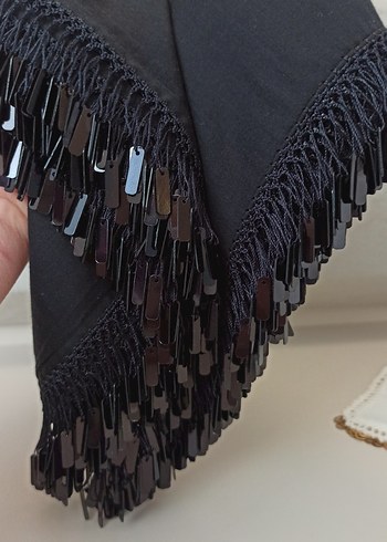 Püsküllü Siyah Gotik Kadın Fular - Görsel 3