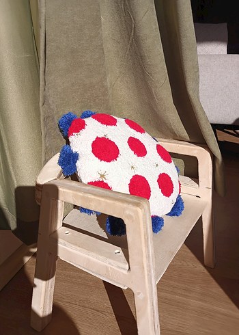 punch işlemeli top yastık - Görsel 5