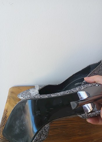 Diger Gri Simli Yüksek Topuklu Kadın Ayakkabı - Görsel 2