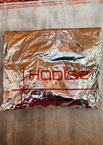 Beyaz Kırmızı Kalp Desenli V Yaka pijama takımı - Görsel 4