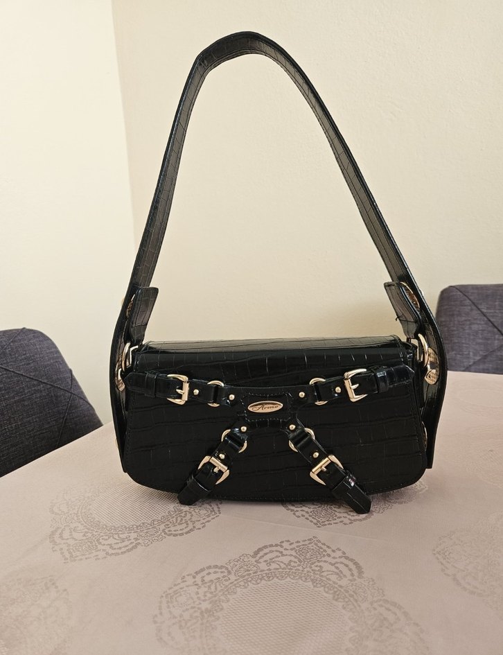 Klasik Siyah Deri Kadın Çanta - Görsel 3