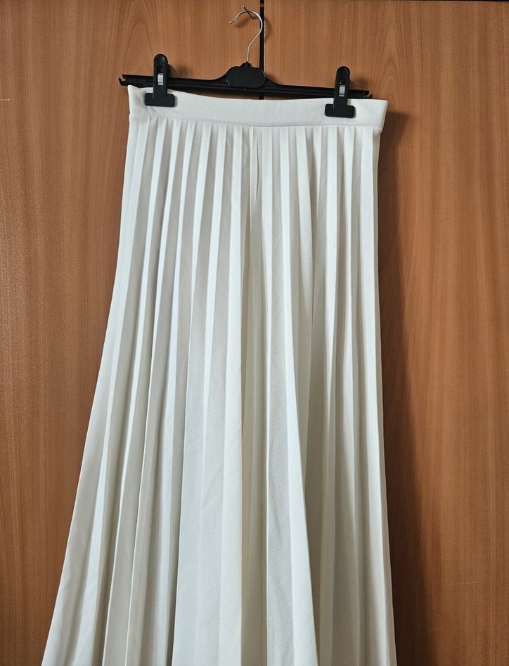 Beyaz Pilili Uzun Kadın Etek - Görsel 2