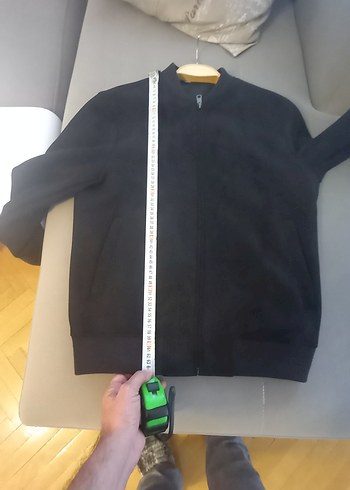 Zara marka siyah süet small erkek mont - Görsel 4