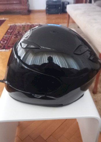 SHOEI RF 1100 Siyah Parlak Cam Motorcu Kaskı - Görsel 3