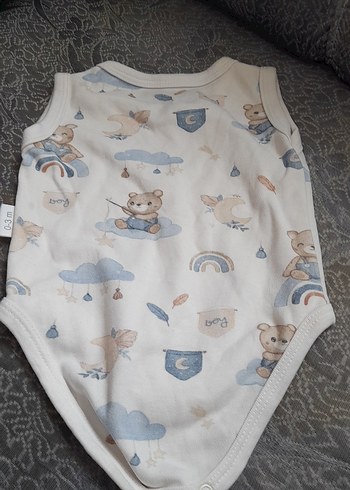 Gri Düğmeli Erkek Bebek Kolsuz Body - Görsel 2