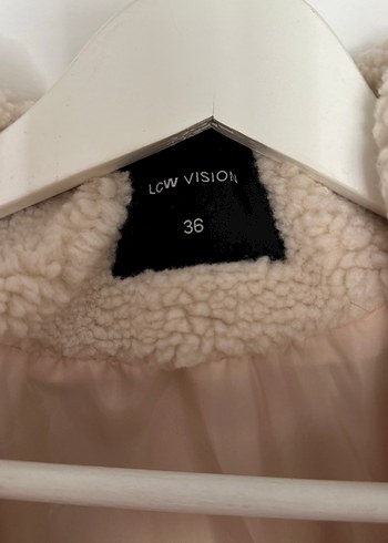 36 Beden LCW Bej Peluş Detaylı Kadın Ceket