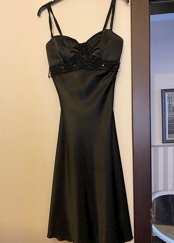 Siyah Nakışlı Uzun Straplez Gotik Abiye - Görsel 2