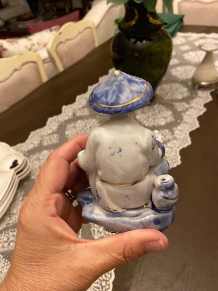 Mavi ve Beyaz Seramik Figürin - Görsel 2