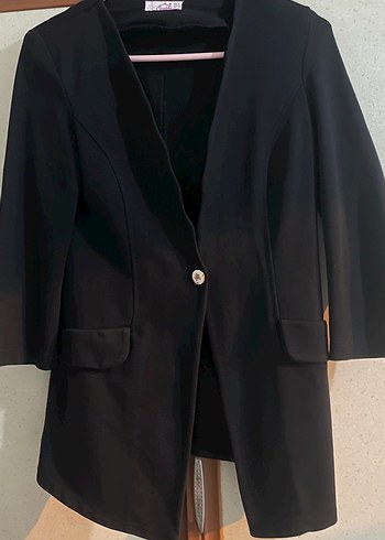 Siyah Düğmeli Kadın Blazer Ceket