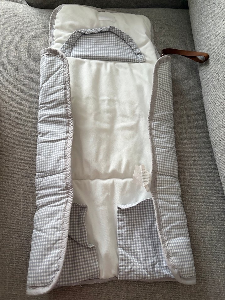 Gri Kareli Mordesign Bebek Çantası Alt Açma Minderi - Görsel 2