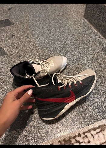Nike Kırmızı Gri Basketbol Ayakkabısı