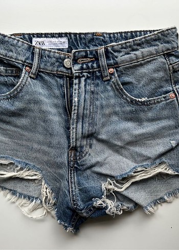 Kadın Gri Mavi Bağlama Desenli Denim Şort