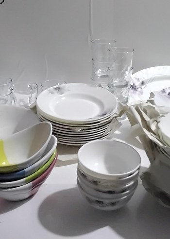 Diğer Modern Beyaz Yemek Takımı Seti