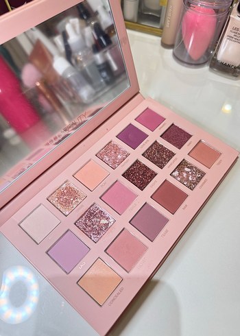 Huda Beauty Nude - Görsel 5