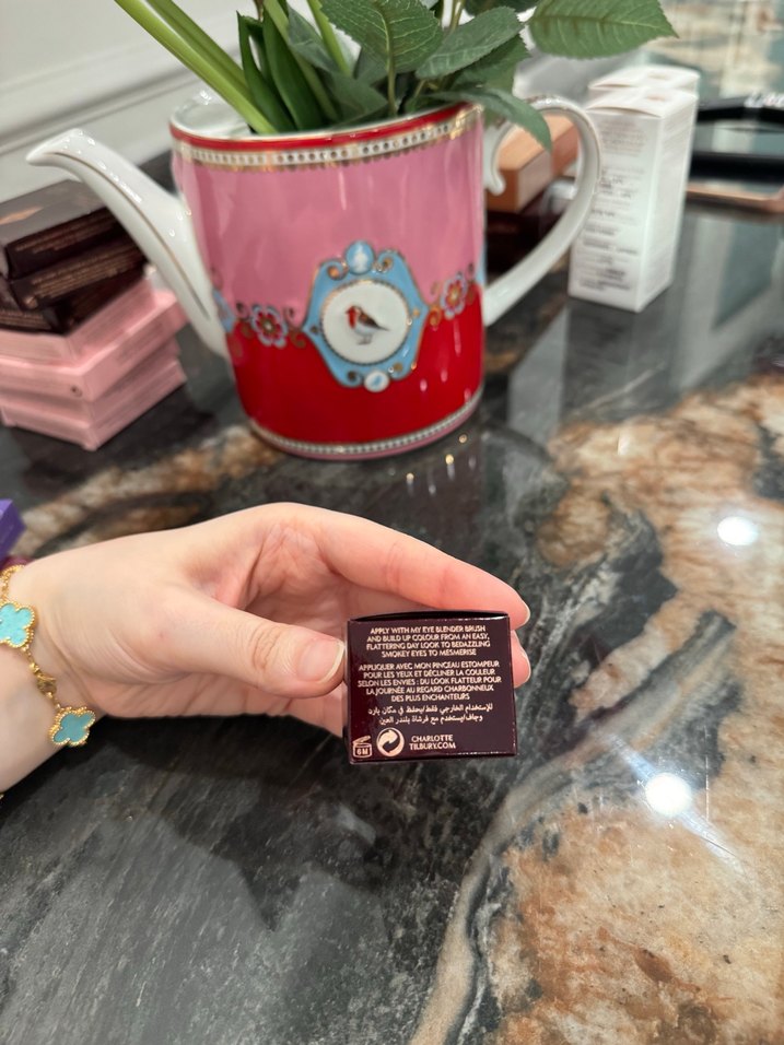 CHARLOTTE TILBURY
Eyes to Mesmerise - Krem Far Rose Gold - Görsel 3