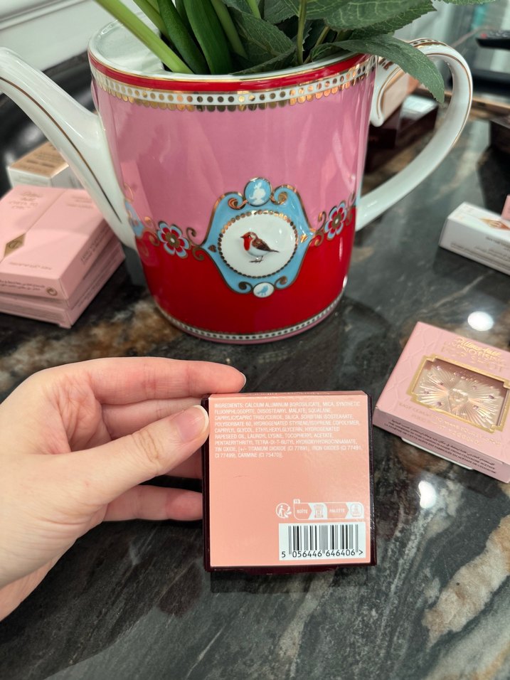 Charlotte Tilbury Far - Görsel 3