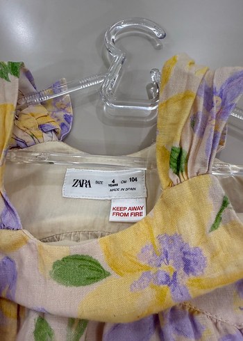 Çiçek Desenli Sarı Kız Çocuk Elbisesi - Görsel 4