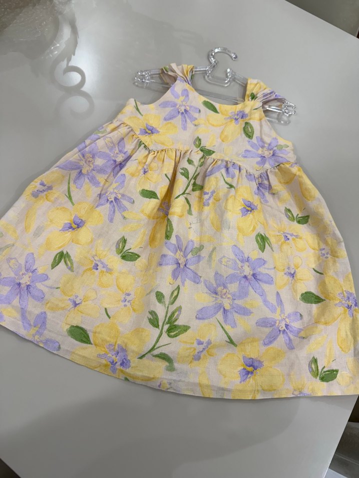 Çiçek Desenli Sarı Kız Çocuk Elbisesi - Görsel 3