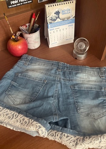 28 Beden ici dantelli mini sort