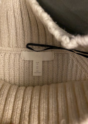 H&M Bej Kadın Boğazlı Örgü Kazak