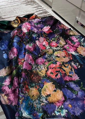 İkili Baskılı Eşarp - Görsel 4