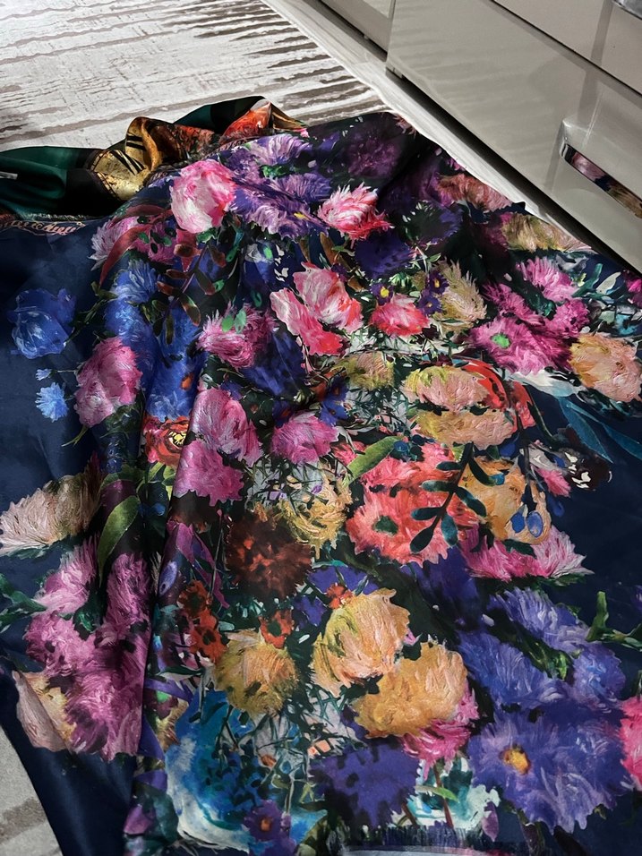 İkili Baskılı Eşarp - Görsel 4