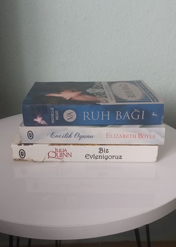 Üç Roman Kitabı Seti - Görsel 4