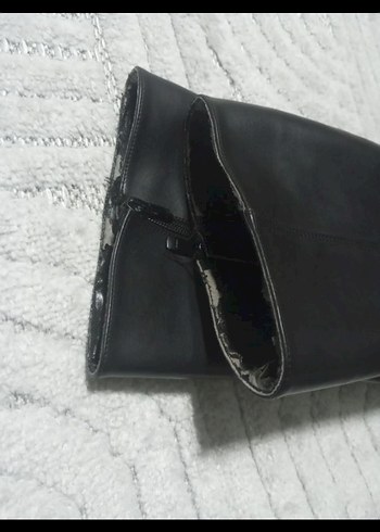 Siyah Rugan Topuklu Dizüstü Kadın Çizme - Görsel 5