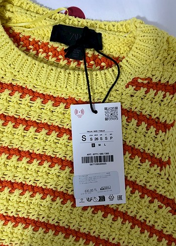Zara Sarı Çizgili Örgü Kadın Süveter