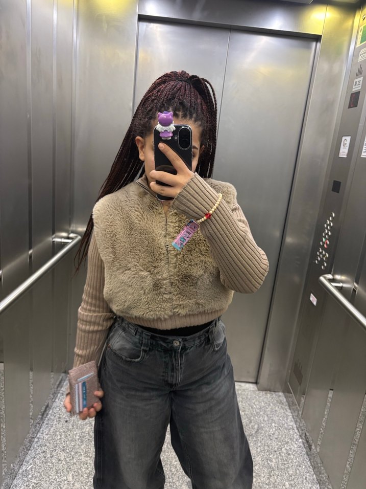 Bershka peluş hırka - Görsel 4