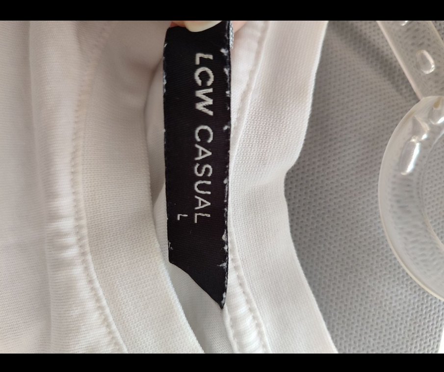 Beyaz tişört - Görsel 4