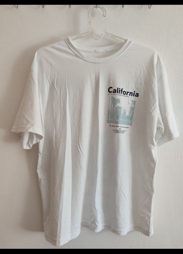 Beyaz Tişört - Görsel 2