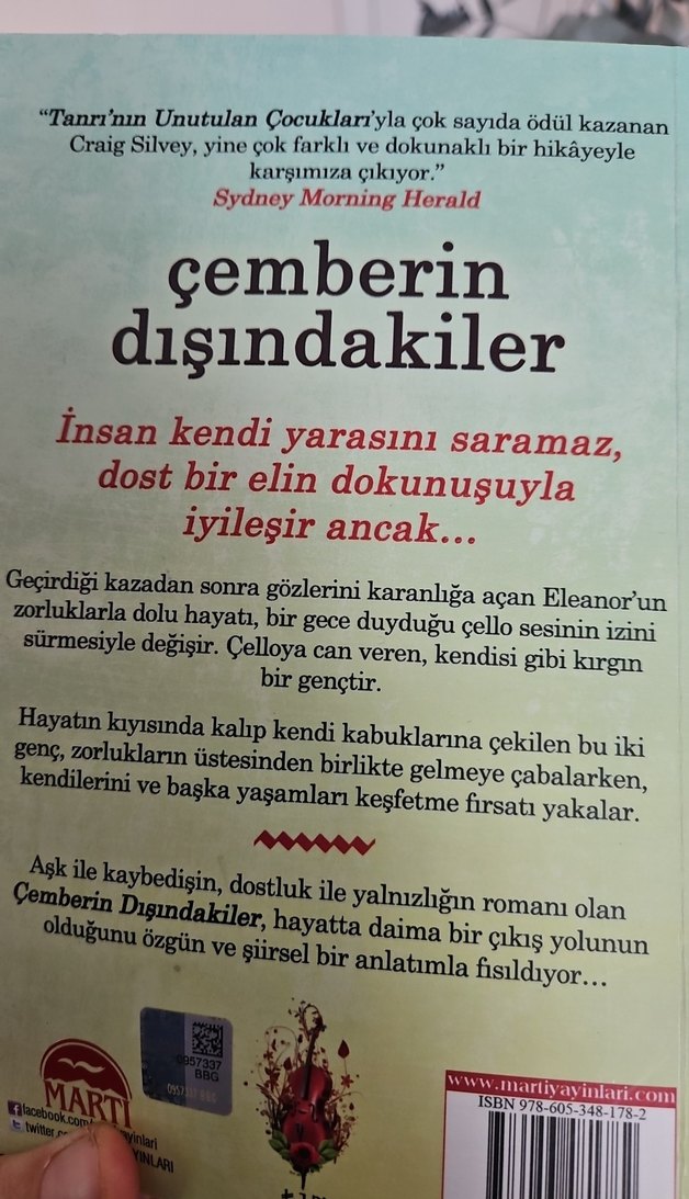 3 Roman Seti: Mahfuz,  ölüler , Çemberin Dışındakiler - Görsel 5