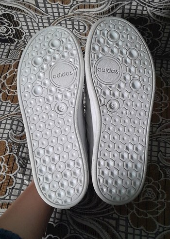 36 Beden adidas Beyaz Bağcıklı Kadın Sneakers