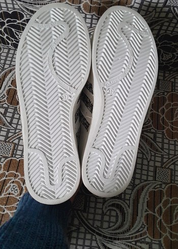 37 Beden Adidas superstar ayakkabı