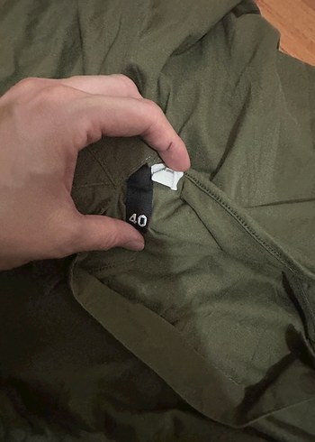 m Beden Düğmeli, Yüksek Yakalı Haki Kadın Tulum