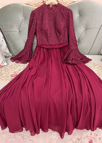 Abiye Bordo Uzun Kollu İşlemeli Abiye Elbise