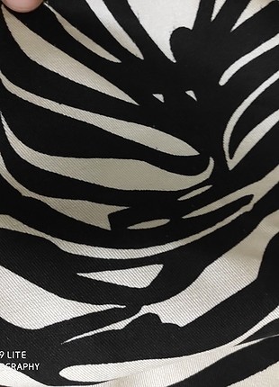  Beden siyah Renk İpekevi Zebra şal