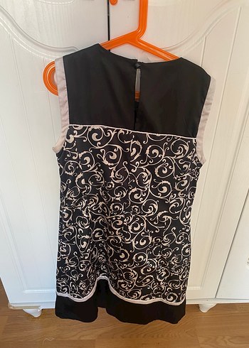 Desenli Siyah Gri Kolsuz Elbise - Görsel 4